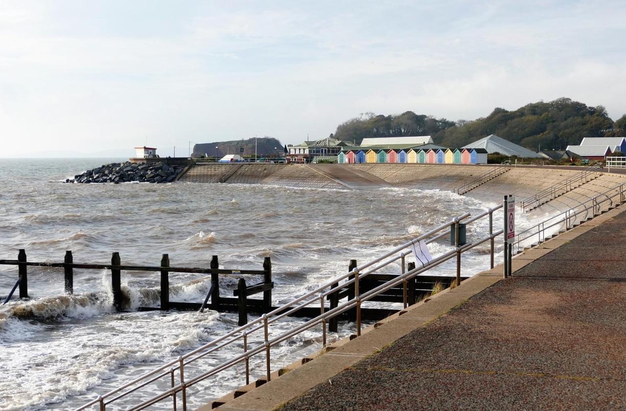 Family Marine Apartment With Sea View Dawlish Exterior foto
